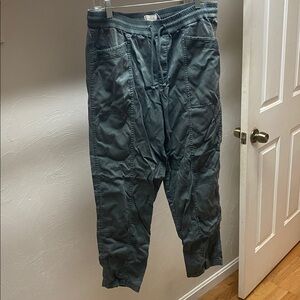 Lou & Grey Slate Jogger Pants